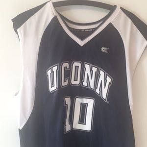 UCONN Huskies Basketball Jersey M